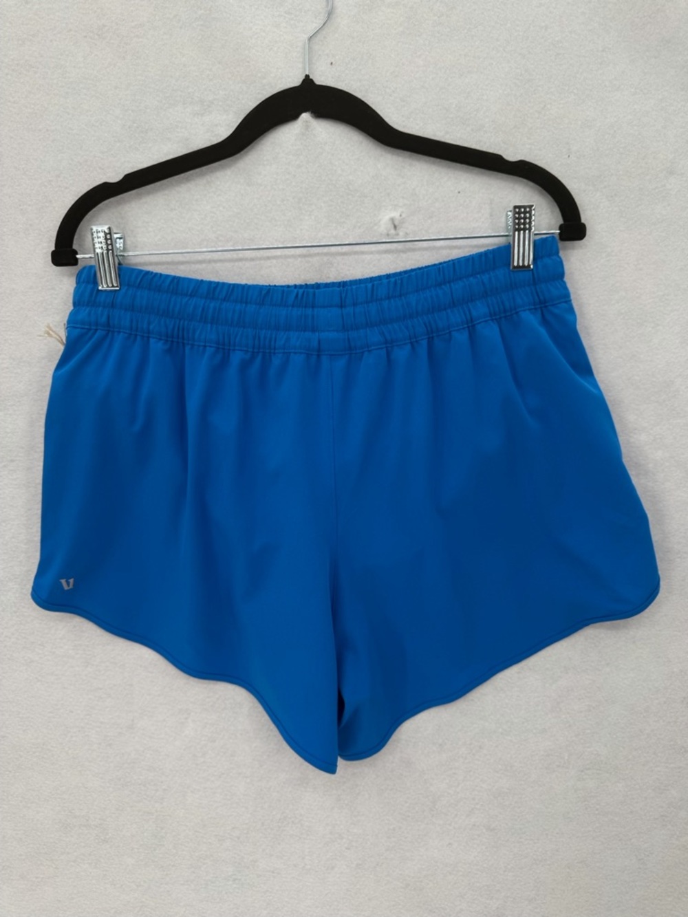 NWT Vuori Women’s Clementine 2.0 Short 4” Regatta Blue Size Medium VW3163 - Picture 2 of 13